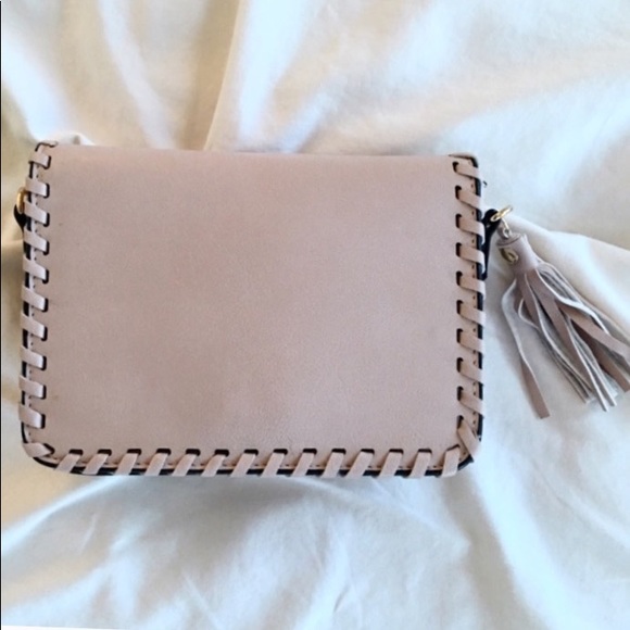 Glamvault Handbags - Blush Whipstitched Vegan Leather Crossbody